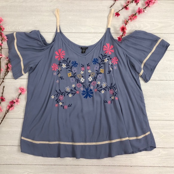 NWOT Torrid Embroidered Cold Shoulder Top - Picture 2 of 5